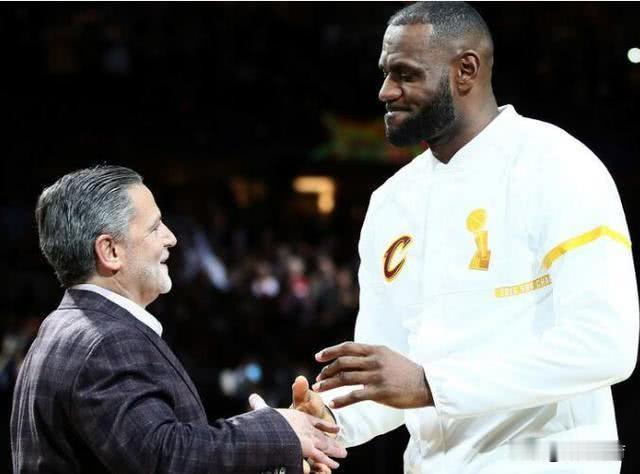 骑士记者:富保罗与吉尔伯特围绕詹姆斯回归沟通顺利
据骑士随队记者Jason Ll