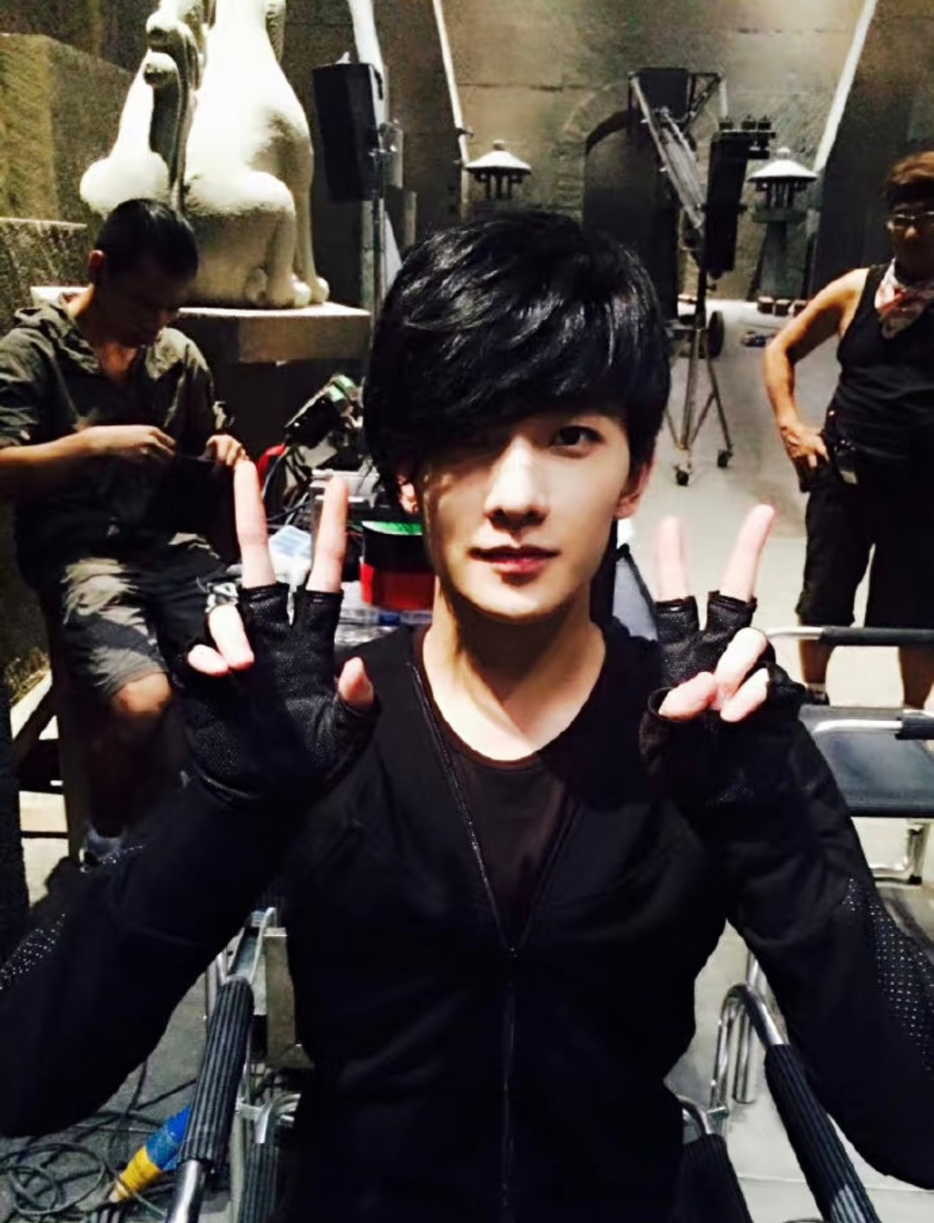 十年了杨洋怎么还长这样杨洋的爆款体质有多能打 🐏哥的颜值认真观测一下这几年真的