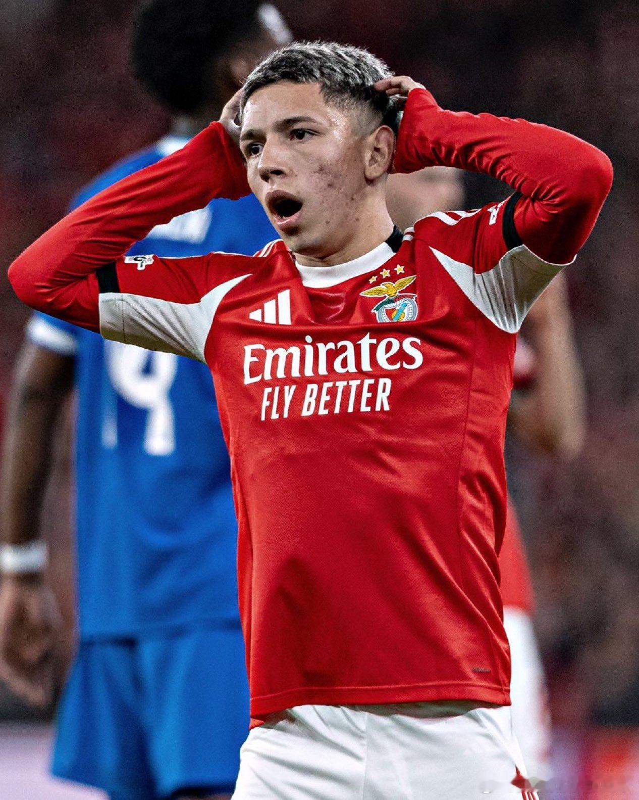 西媒塞尔电台：知情人士透露了欧足联临时禁赛普雷斯蒂安尼的诸多依据，证明了临时处罚