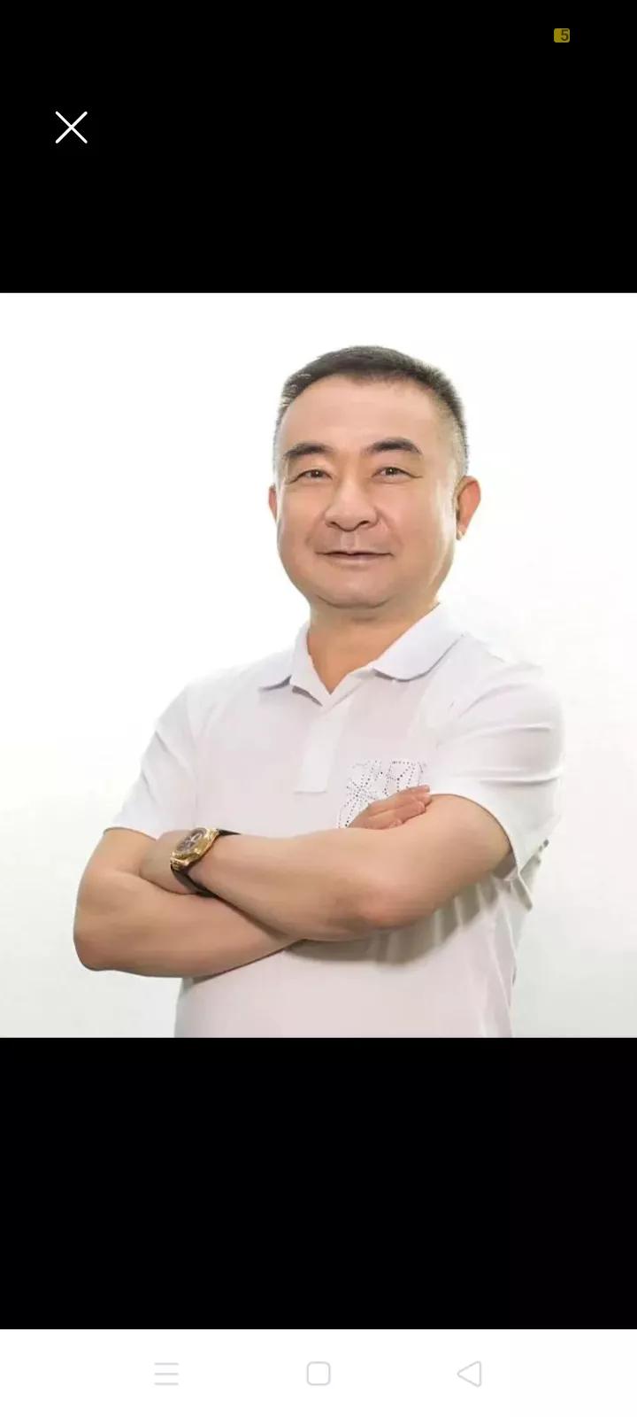 林园：A股现在是弯腰捡钱的轻松时刻。
        价值投资的坚定推崇者林园老