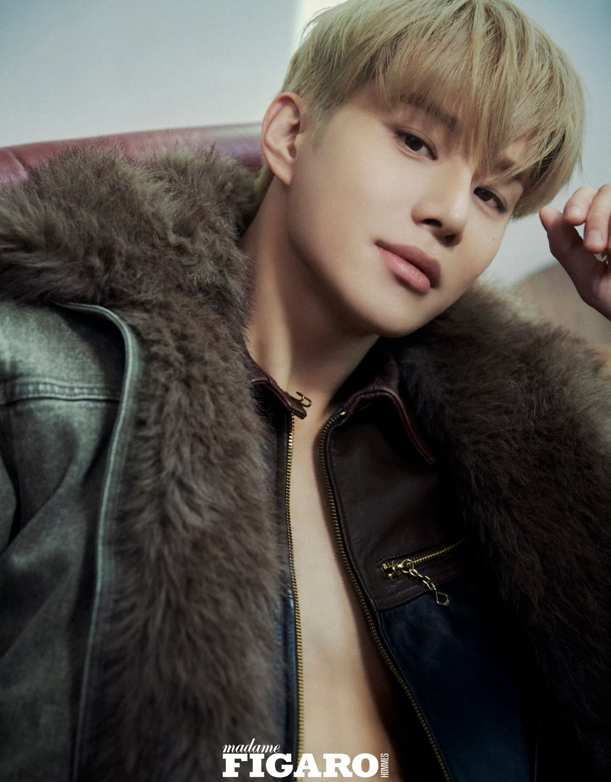 金廷祐 Madame Figaro 费加罗男士 December 2025.12
