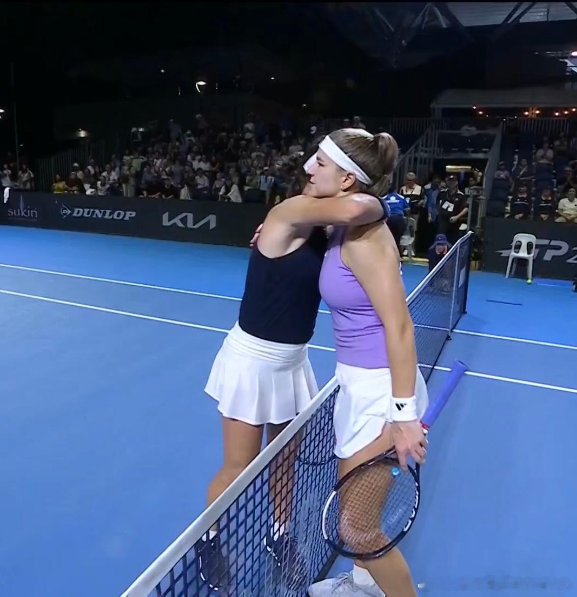 穆霍娃！2026年第一场球就来了个超级三盘啊啊啊啊啊！WTA500布里斯班站，2