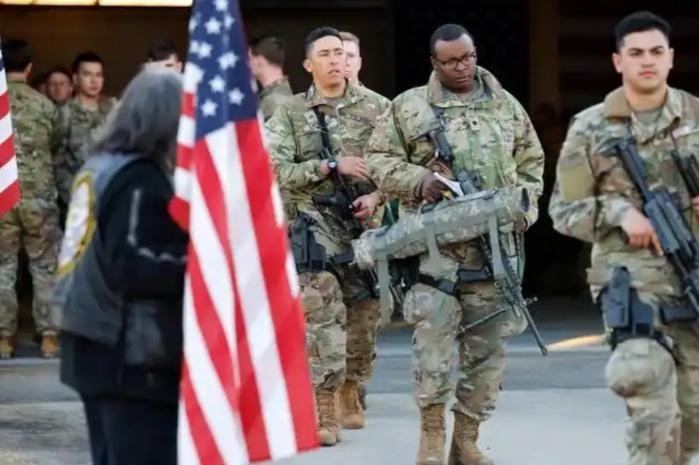 美国多家媒体发出警告，矛头直指中国，不要轻易触碰战争的红线！因为中美一旦爆发冲突