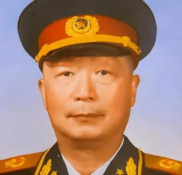 1956年，钱学森分到了一辆蓝色轿车，全北京只有2辆，可聂帅得知后却勃然大怒：赶