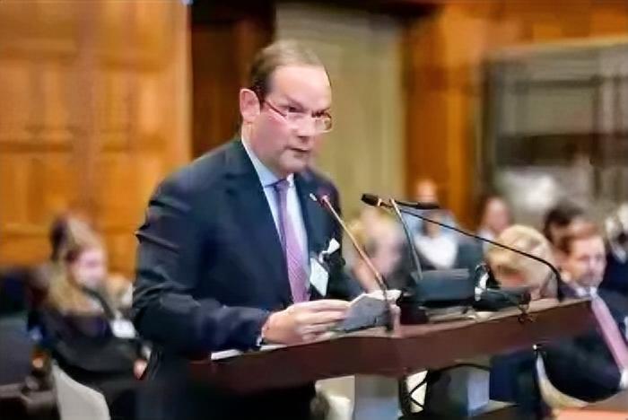 巴拿马外长在联合国闹出国际笑话，他竟然称希望中国尊重他们！

据香港《南华早报》