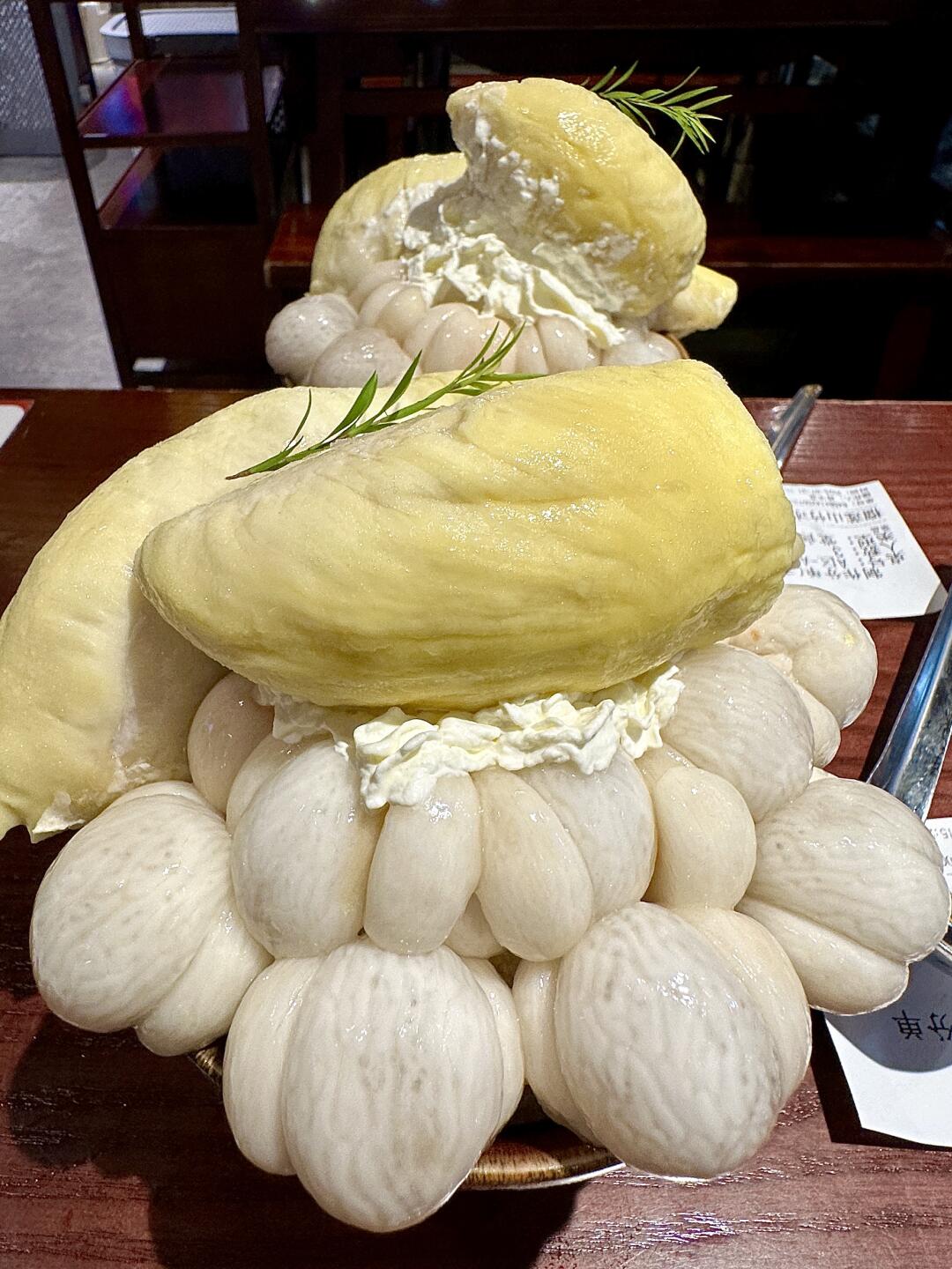 上海我的新丈夫……极品榴莲山竹冰！😭😭