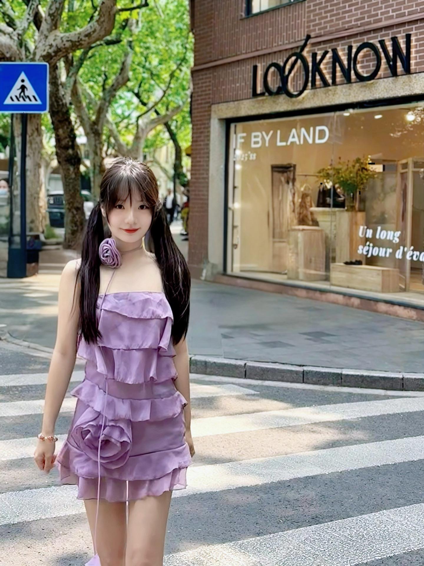 很喜欢紫色💜。