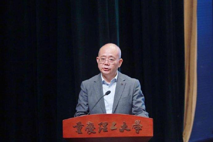 重庆理工一副校长遇刺身亡，凶手已被刑拘。根据警方通报，因同事之间矛盾纠纷，汪某在