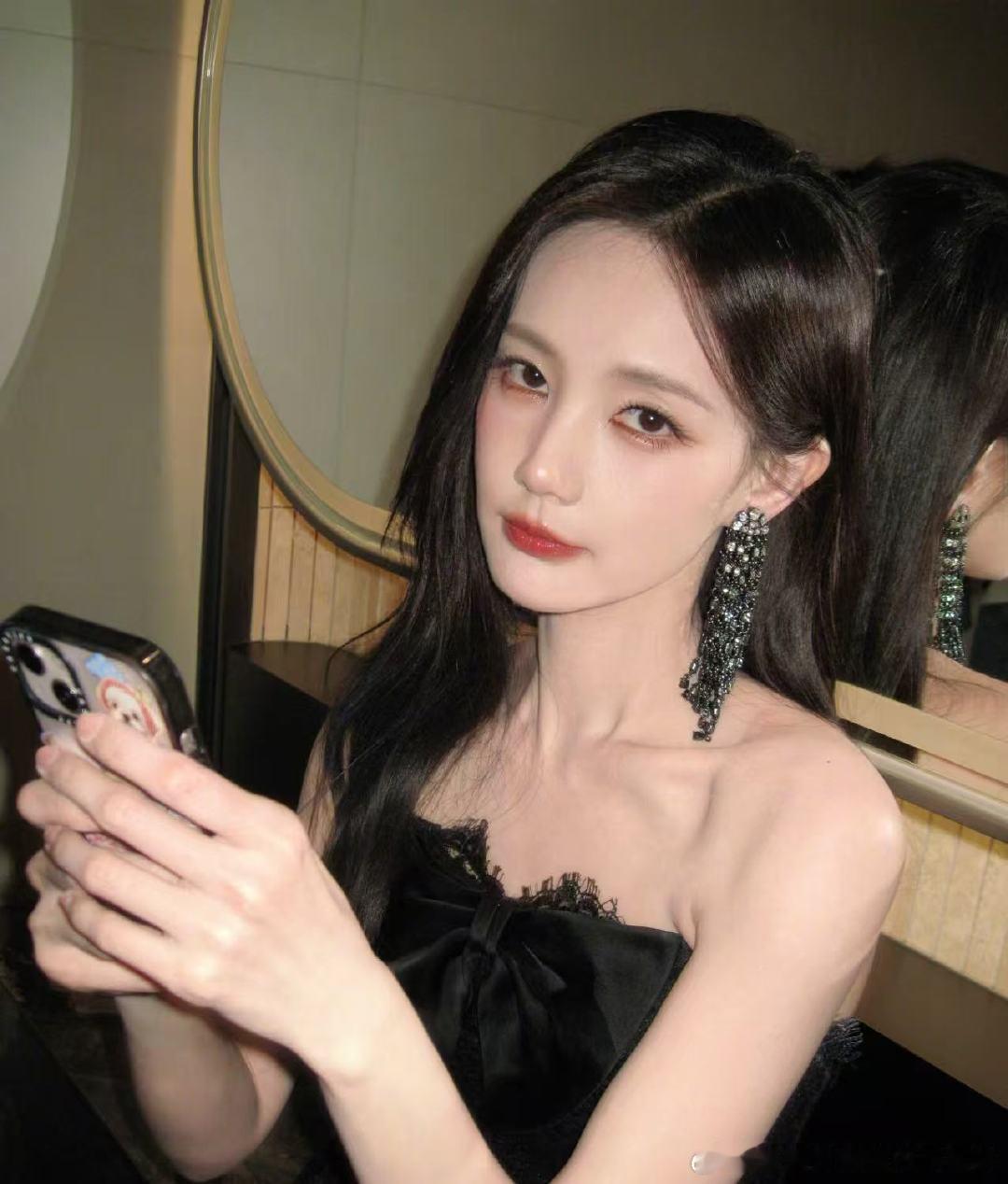 李一桐520自动回复李一桐520语音回复好浪漫！李一桐520语音回复