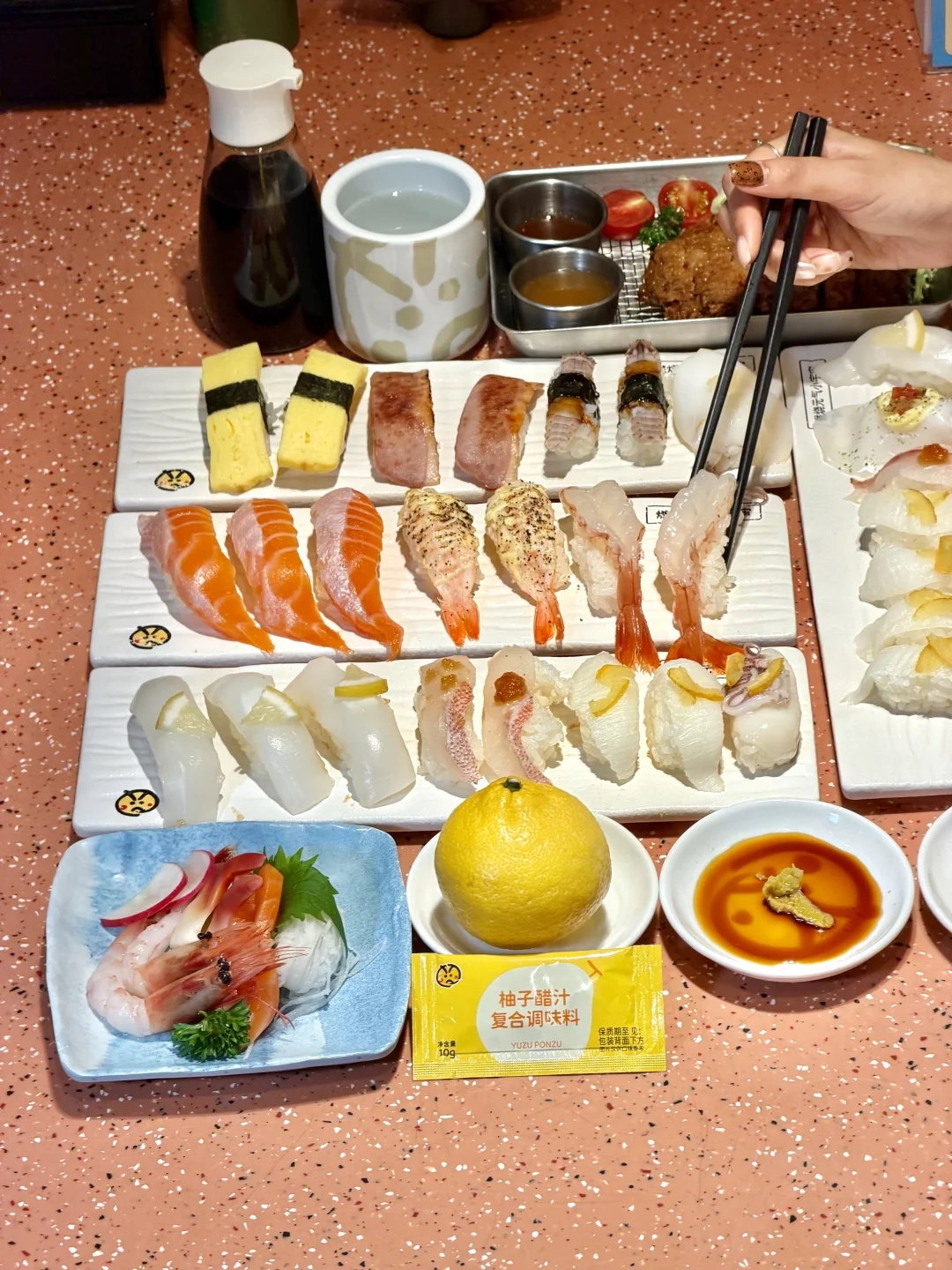 这家寿司太懂夏天！清爽又平价吃到满足🍣