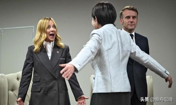 高市与梅洛尼很熟吗？沟通顺畅吗？

在南非G20会场，高市热情张开双臂迎接梅洛尼