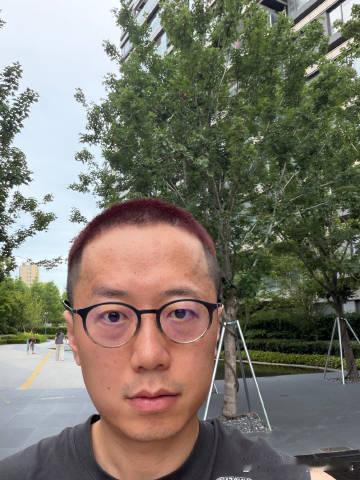 发博：已剪 不欠 米勒直播剃寸头米勒直播剃寸头染发 2026MSI英雄联盟