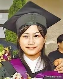 在当今物质横溢的社会里，很多人都希望“我爸是李刚”，靠着老爸躺平过着人上人的生活