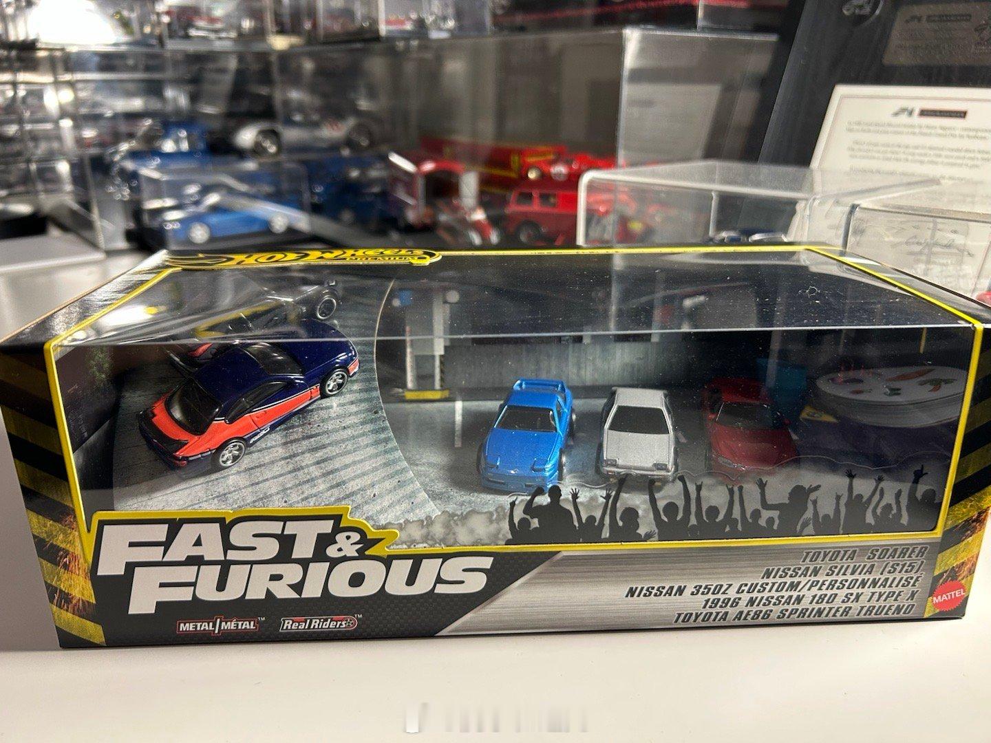 Hot Wheels 风火轮新出的【速度与激情-东京漂移】的套装太棒了，虽然里面