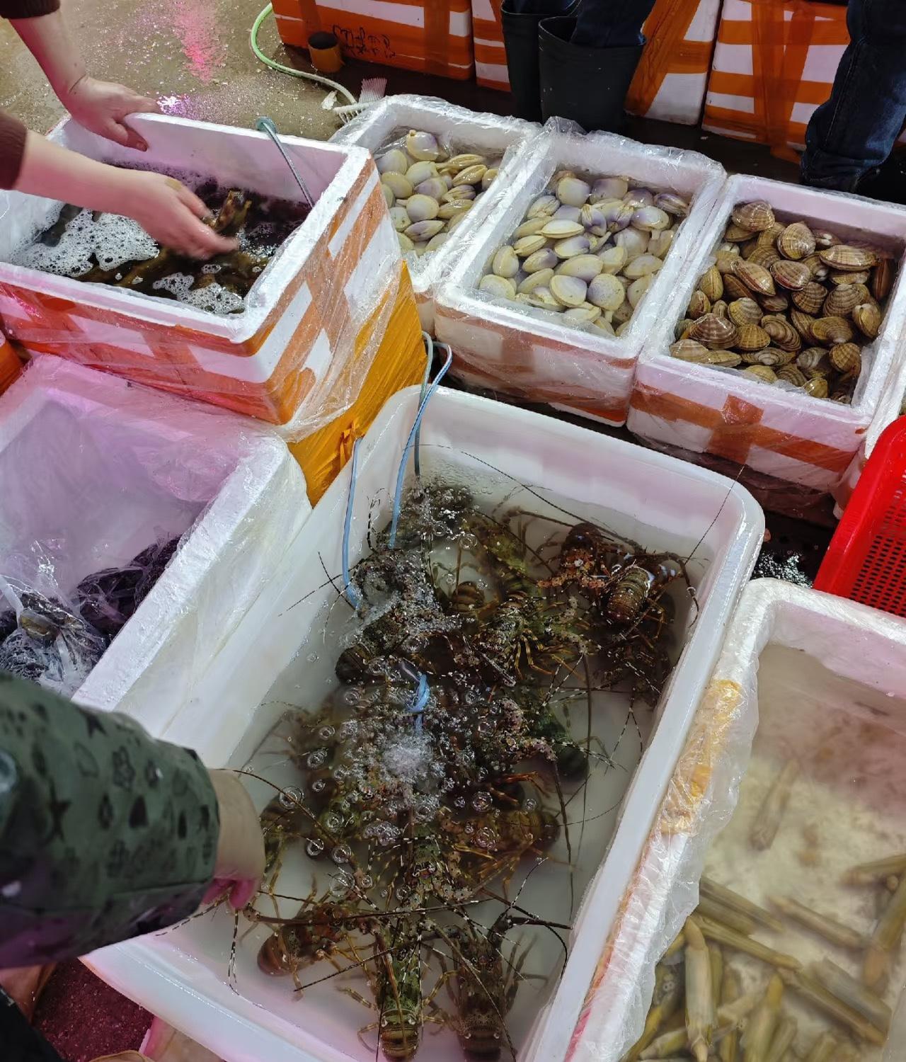 潮汕人太有钱，春节期间物价差不多是深圳3倍，吃不起啊吃不起。