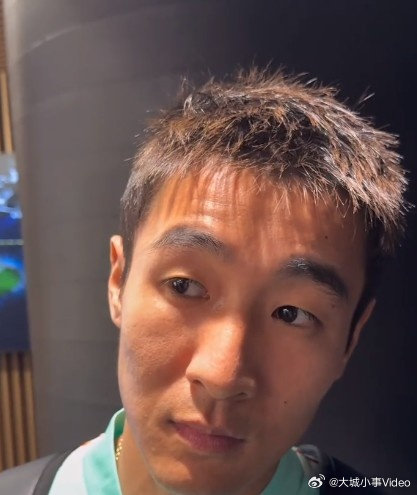 【韦世豪回应攻入首球】3月27日下午进行的FIFA国际系列赛中，国足2-0击败库