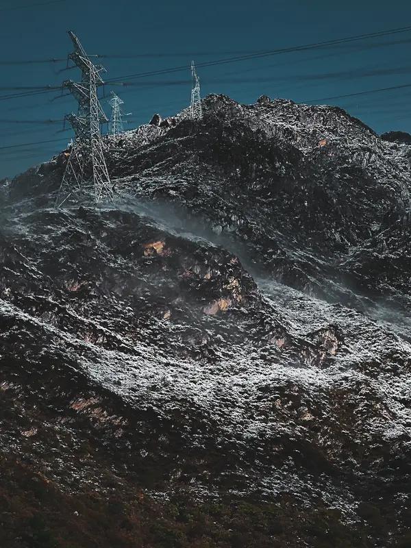 人生在世，谁都难免会遇到不如意的事，就像凤凰要经历浴火之痛才能获得重生。我有个朋