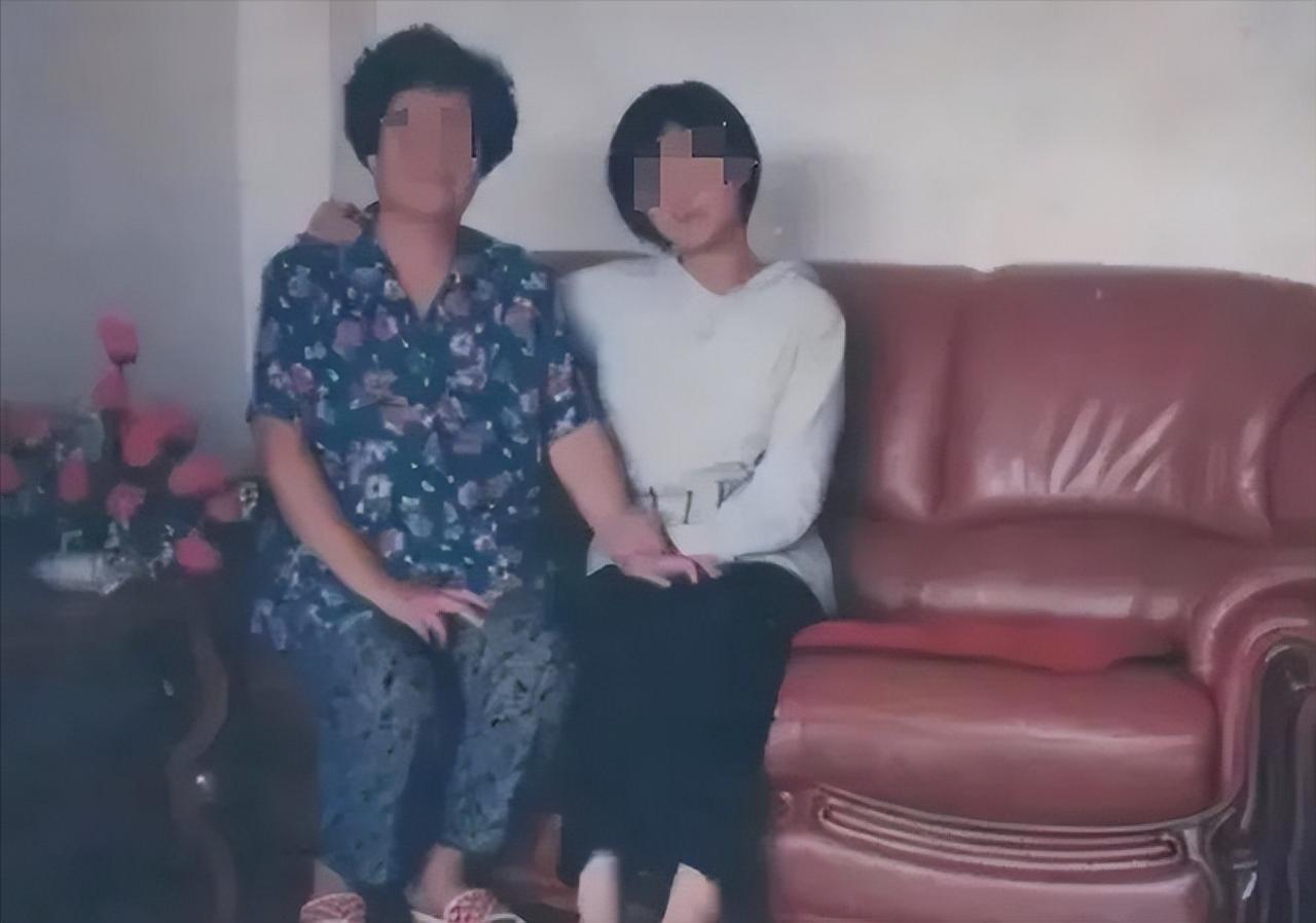 2000年，一对辽宁夫妇借了7万元将女儿送出国留学，令人伤心的是，女儿却从此消失