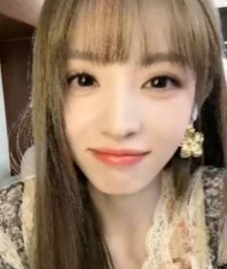 哼～ ​​​