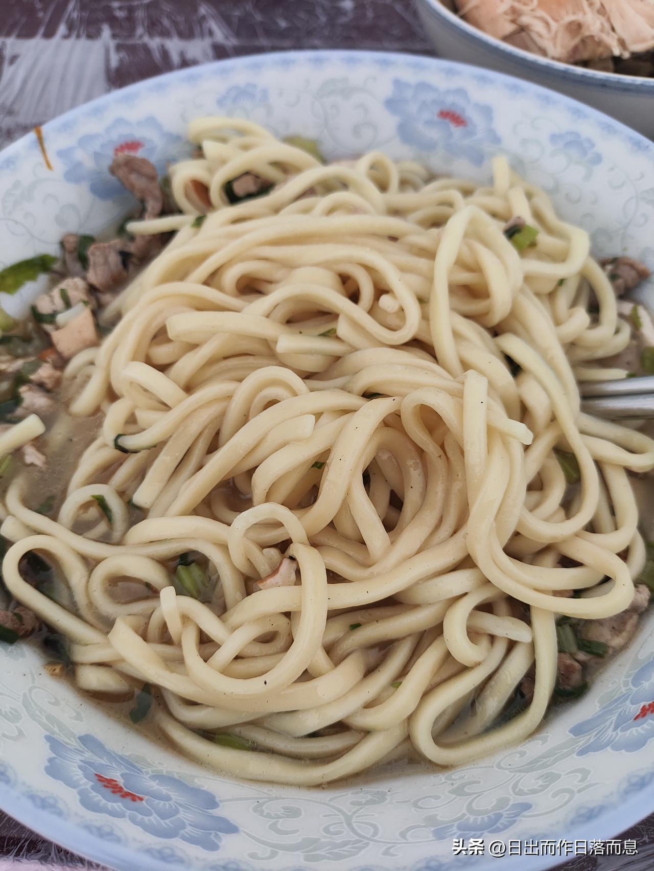 早餐走起
太赞了晒图发笔记大赛 
面条🍜吃的爽