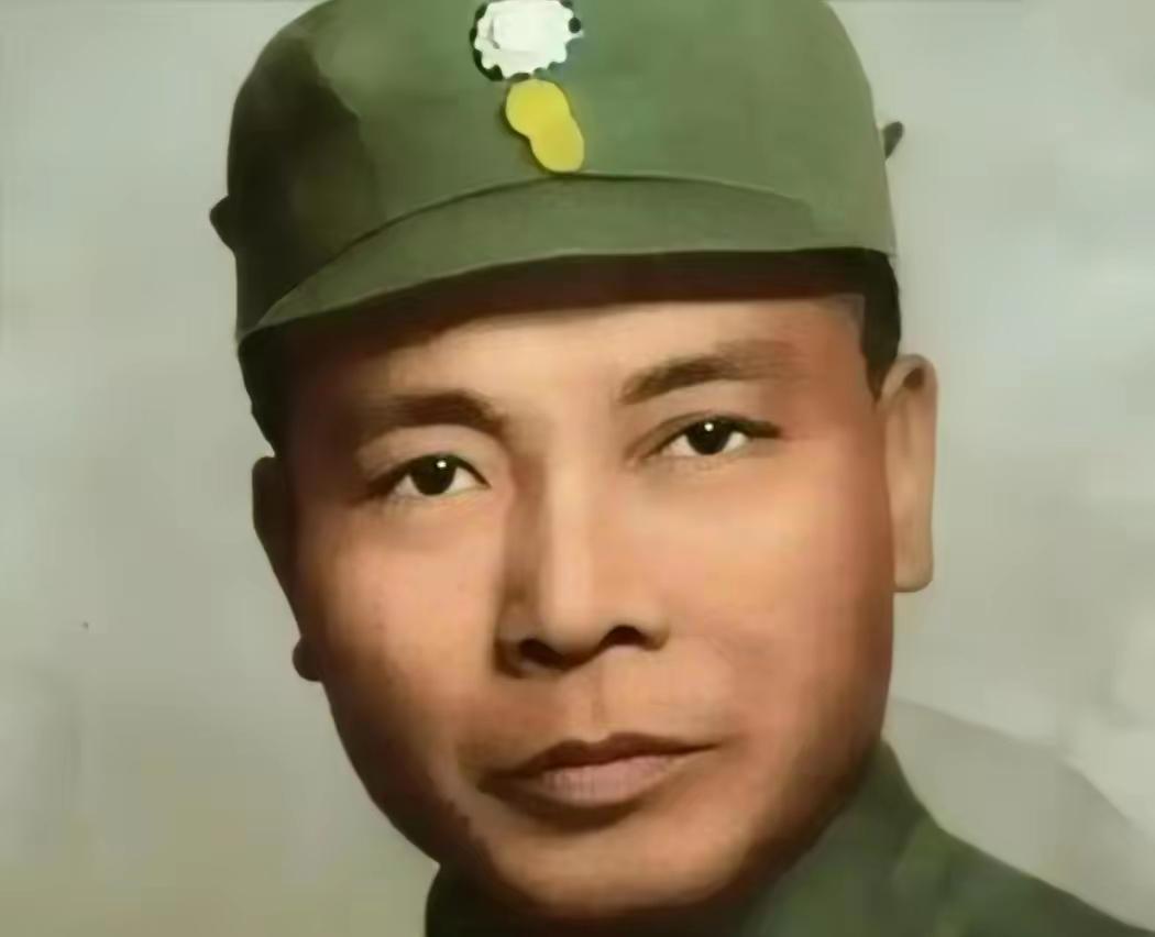 1949年，汤恩伯登船逃往台湾，妻儿一个不落全带上，唯独把伺候了汤家二十多年的发