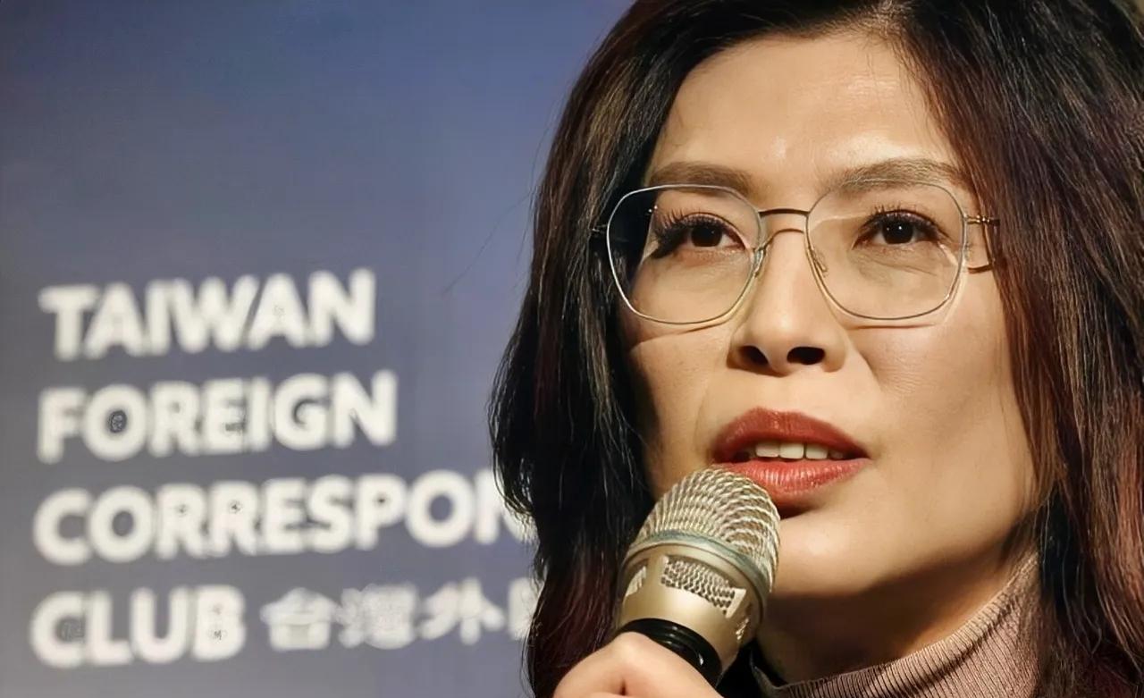 国民党主席郑丽文摊牌了，喊话大陆。
3月23日台湾省国民党主席郑丽文公开表示:改