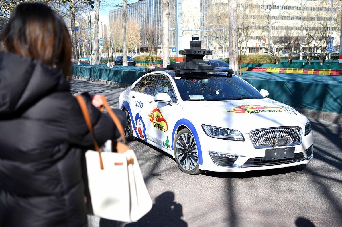 当你还在为特斯拉的自动驾驶技术惊叹时，硅谷已经悄然拉开了新一轮科技竞赛的帷幕。2