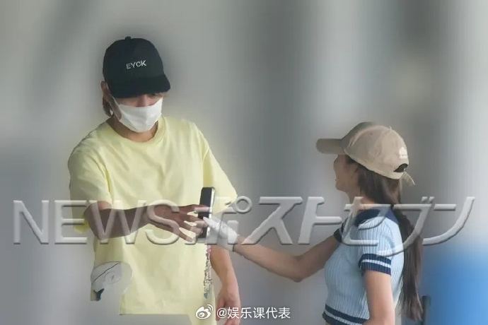 中间淳太林祐衣同居热恋中间淳太林祐衣恋情 ​​​昨天女性SEVEN预告的：「WE