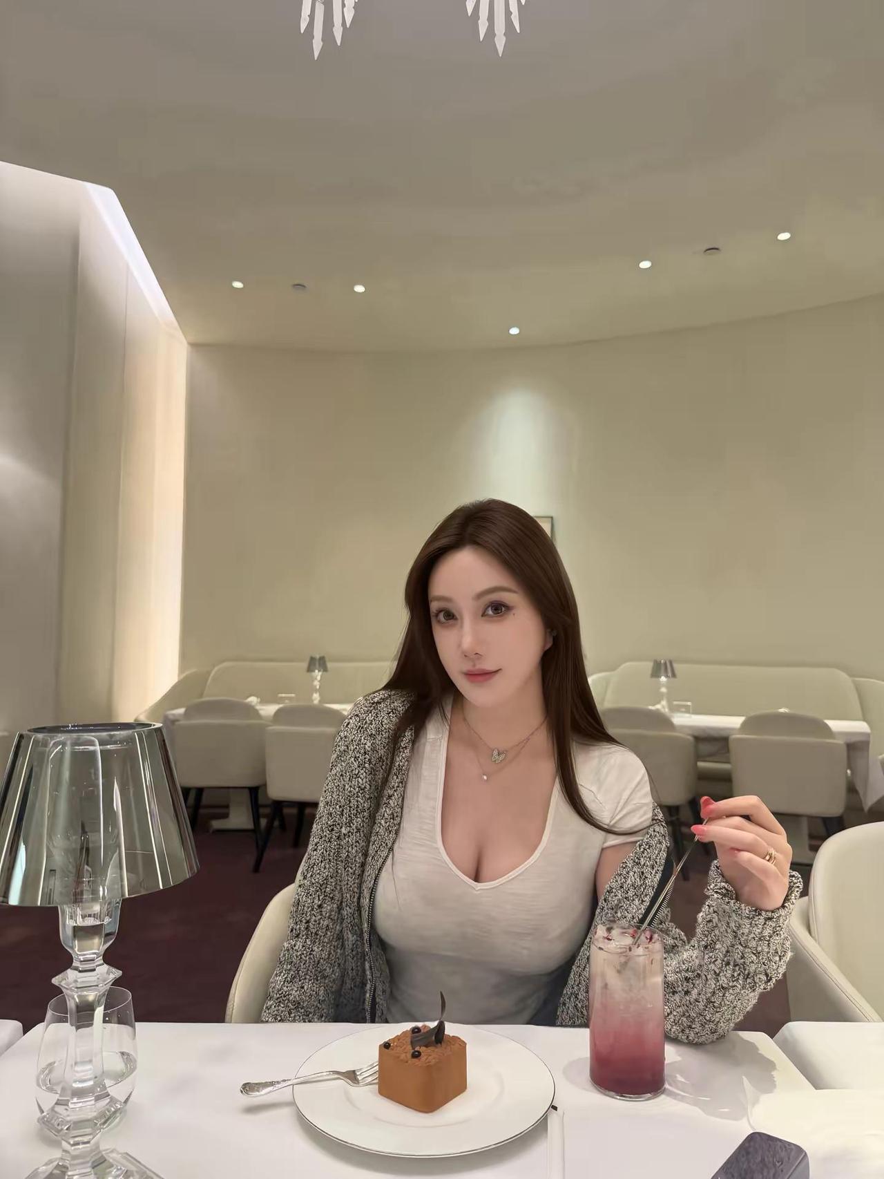 我的意思是 只要你快乐 忘了我也没关系🤗