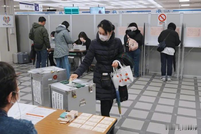 低投票率背后，日本选民的政治失望与集体沉默
2026 年日本众议院大选的一大关键