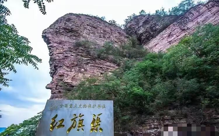 红旗渠花了6865万修了十年，完工清账时，审计人员在一口旧炸药箱的盖子上发现一张