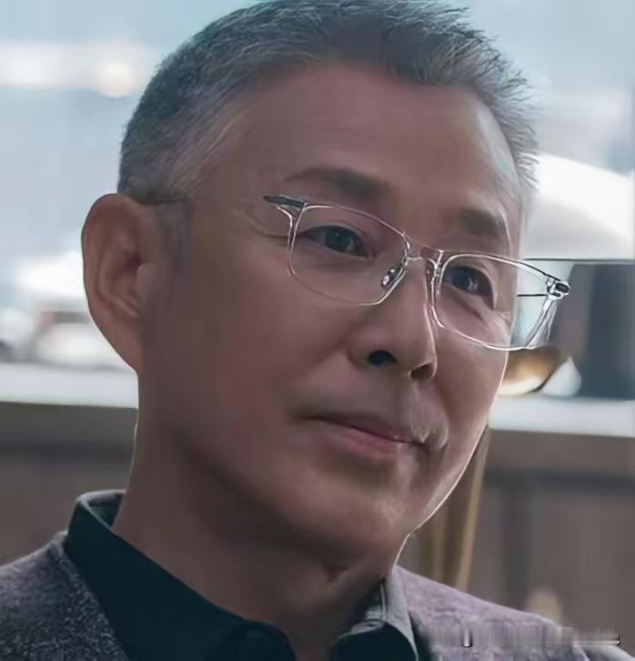 陈道明说得太通透：离婚后，没钱的男人，多半孤独终老。普通女人再婚，看不上穷的，高