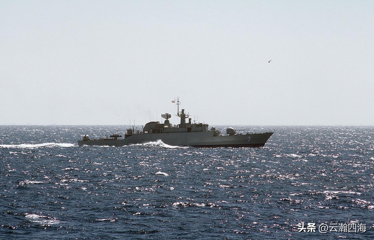 这霍尔木兹海峡竟然没有船只通过了！真可惜了！有多少国家不方便了！大家知道吗？霍尔