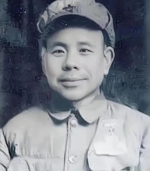1951年，汉奸头子张百奎被执行枪决，行刑人员见民愤很大，故意打偏，围观群众见状