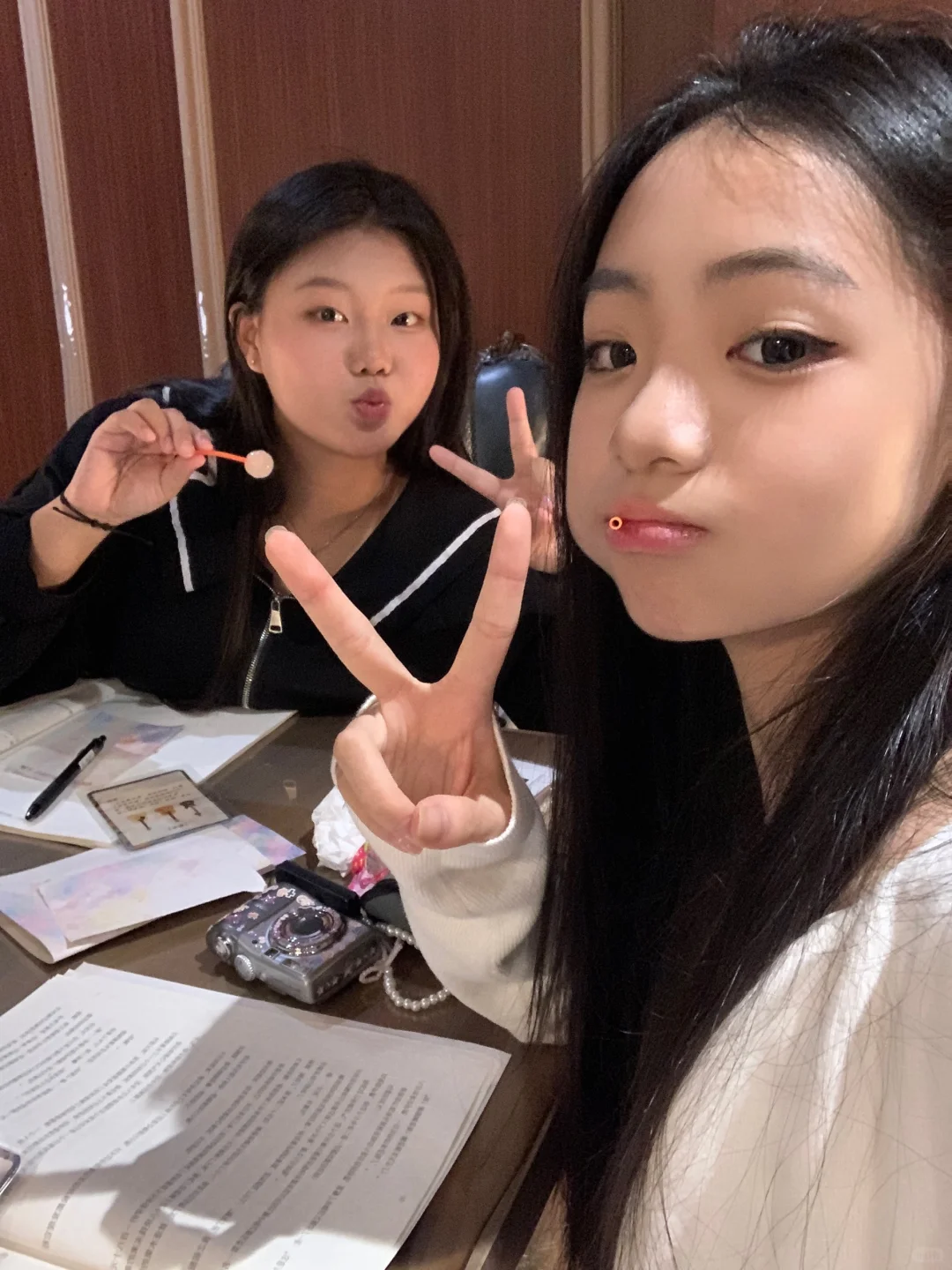 裴晚，送我一束白色洋桔梗吧