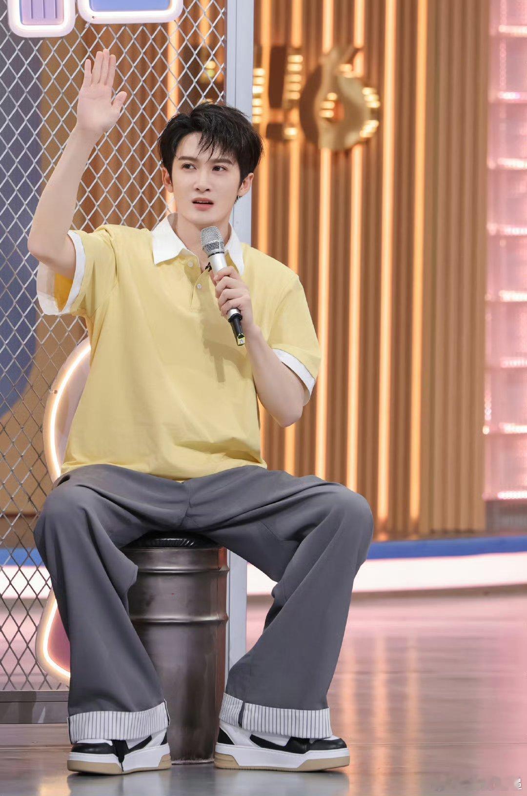 八月檀健次行程檀健次八月录新专 ​真的挺好的 ​​​