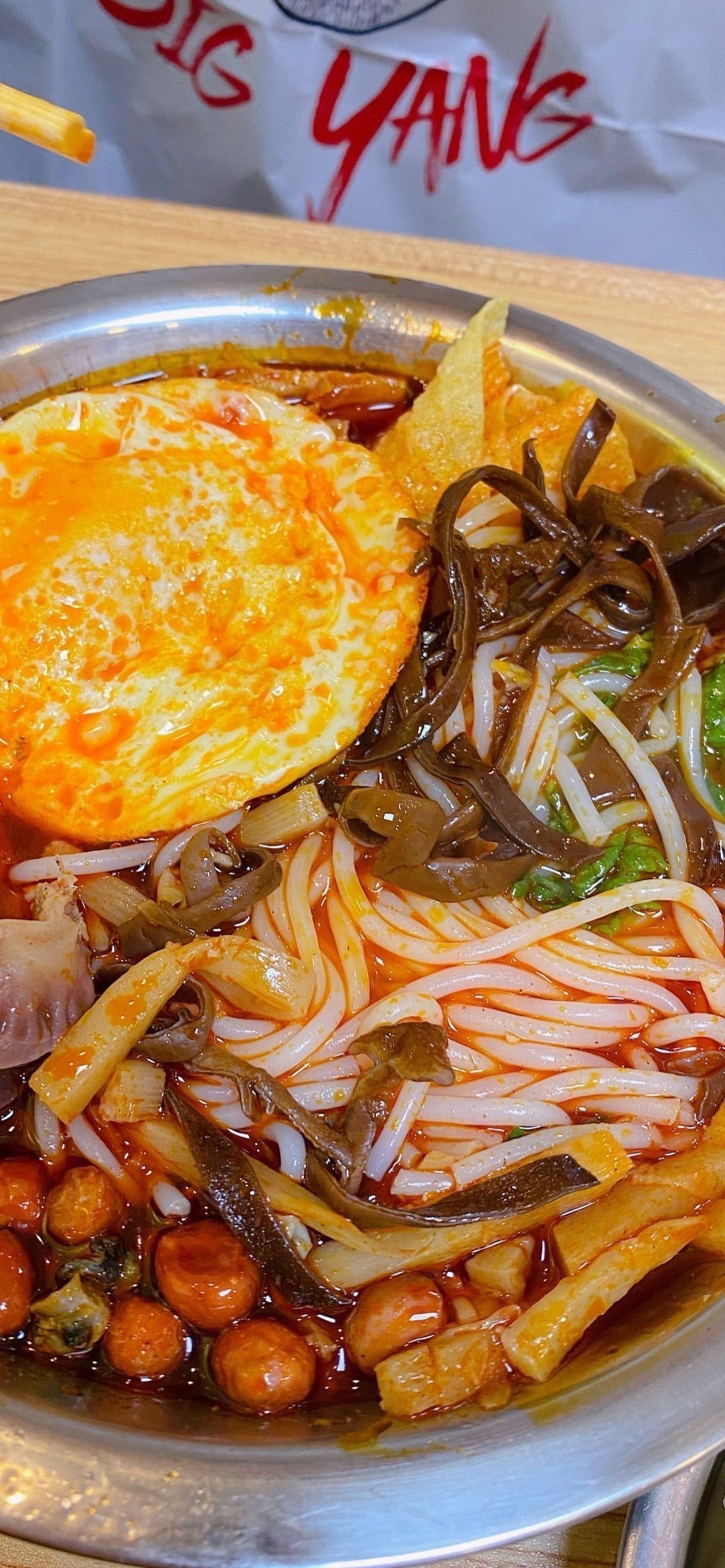 有点饿了[哇][哇]壁纸[超话]美食壁纸手机壁纸[超话] ​​​