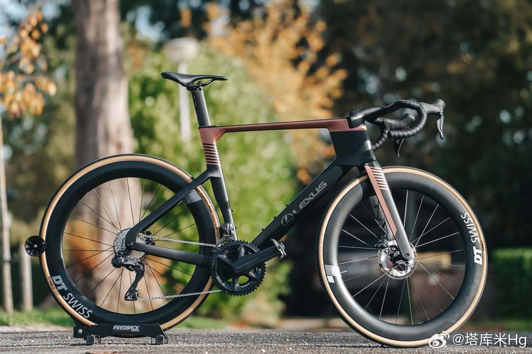 雷克萨斯联名Ridley发布Lexus Race Bike 2026竞赛公路车！