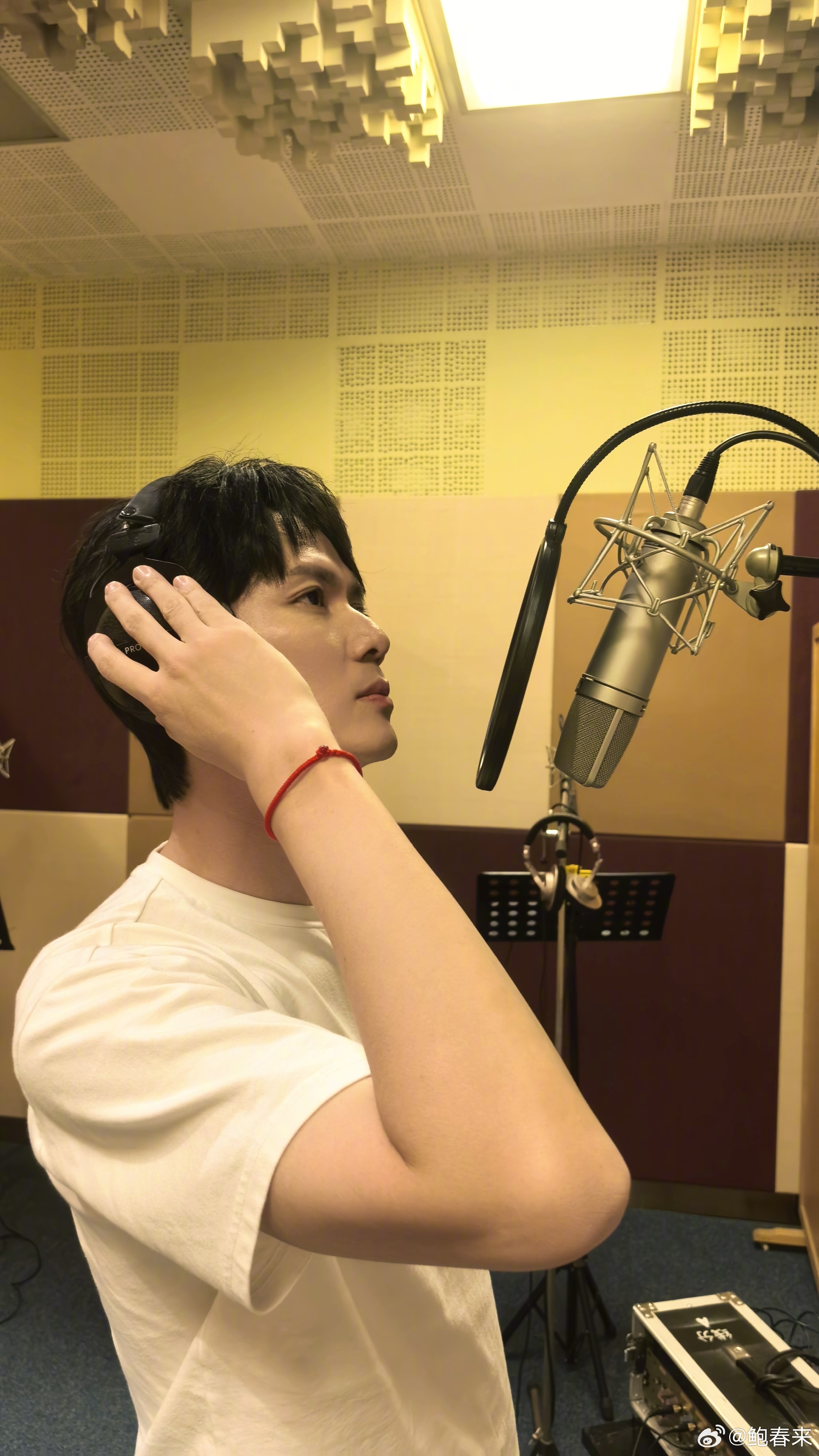 “十五运”主题原创童谣的录音花絮照。十五运会倒计时100天加油全运冲刺一百 ​​