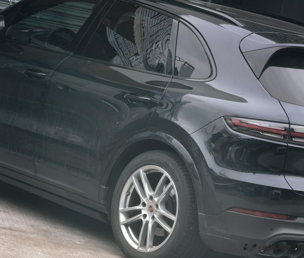 有朋友问，一般多少公里就去保养一次合适呢？
说真的，其实也没有太多标准，正常来说