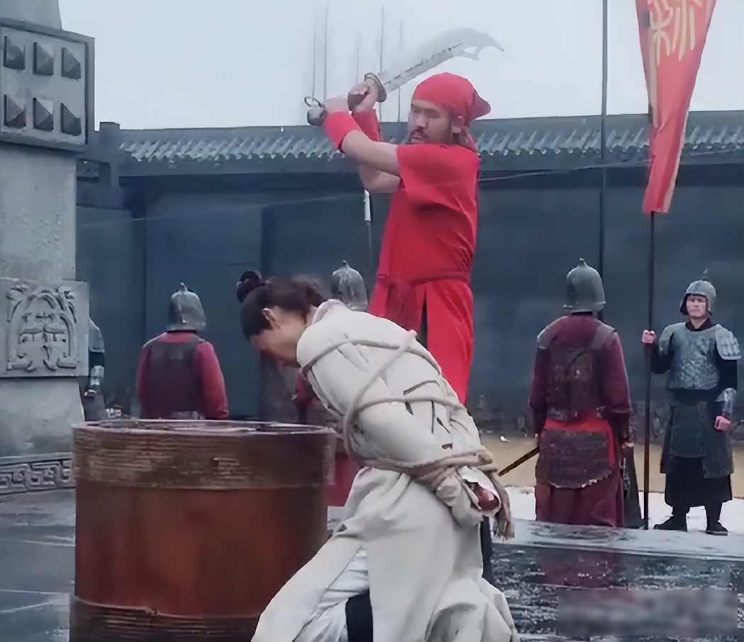 公元871年，长安午门，京兆府处斩女囚。大家都围着观看，身穿白衣的女囚，悲戚地说