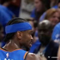 NBA  5月31日，NBA季后赛西部决赛的争夺落下帷幕，雷霆主场103-111