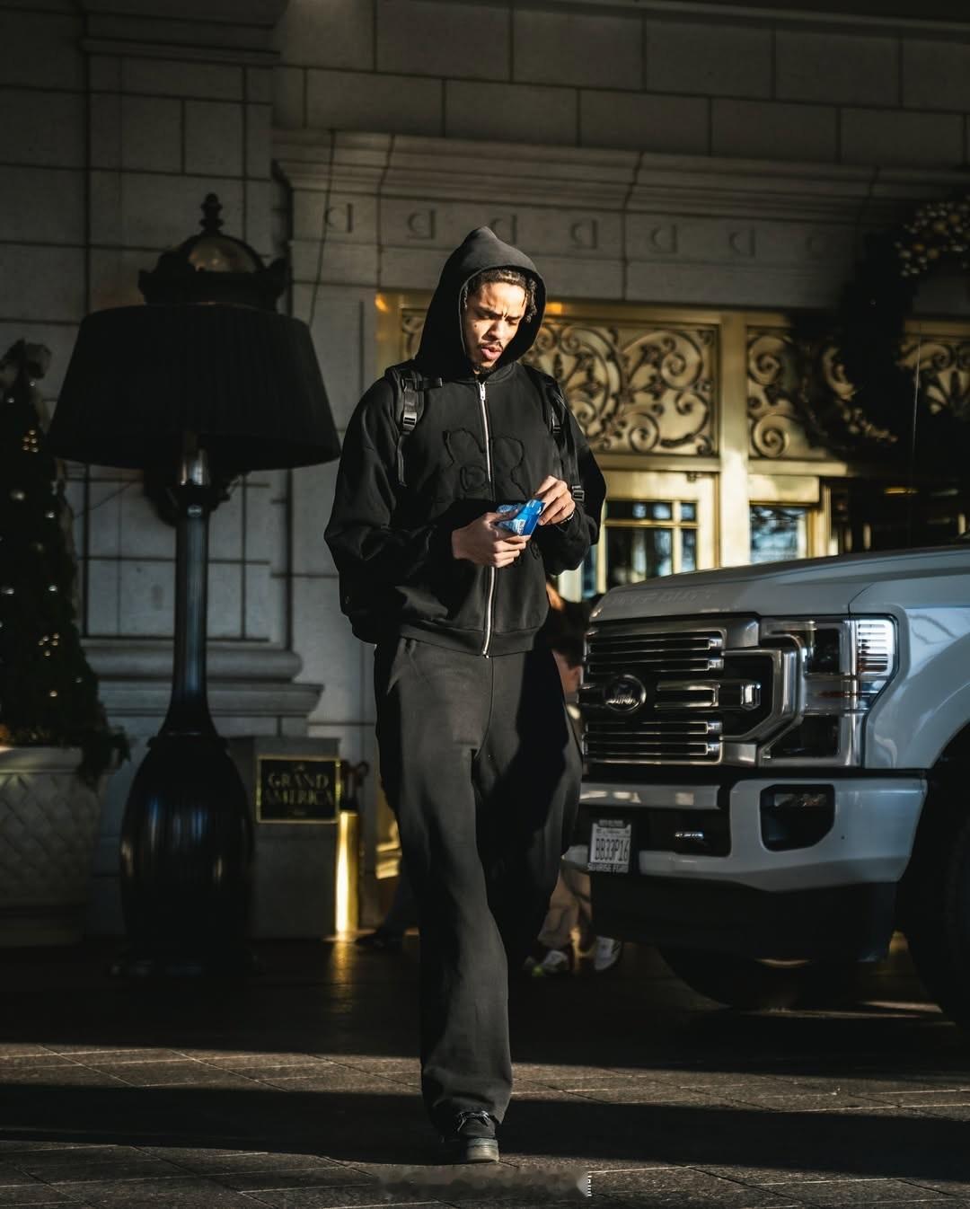 出发球馆🚶凯尔特人vs爵士