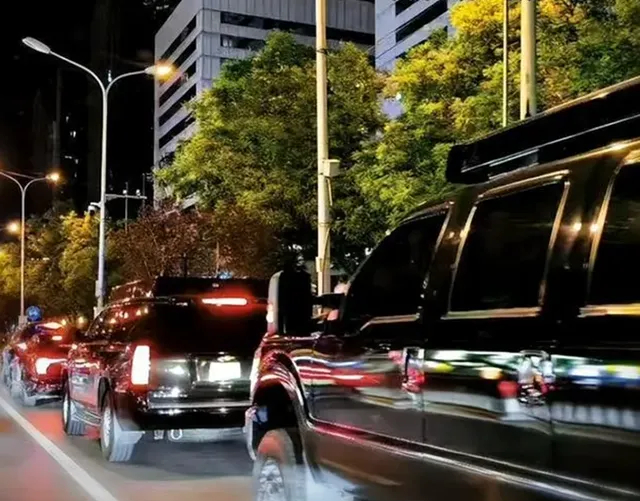【访华一趟，特朗普恨不得把家也搬来，500吨物资已连夜运到中国】毫不夸张的说，美