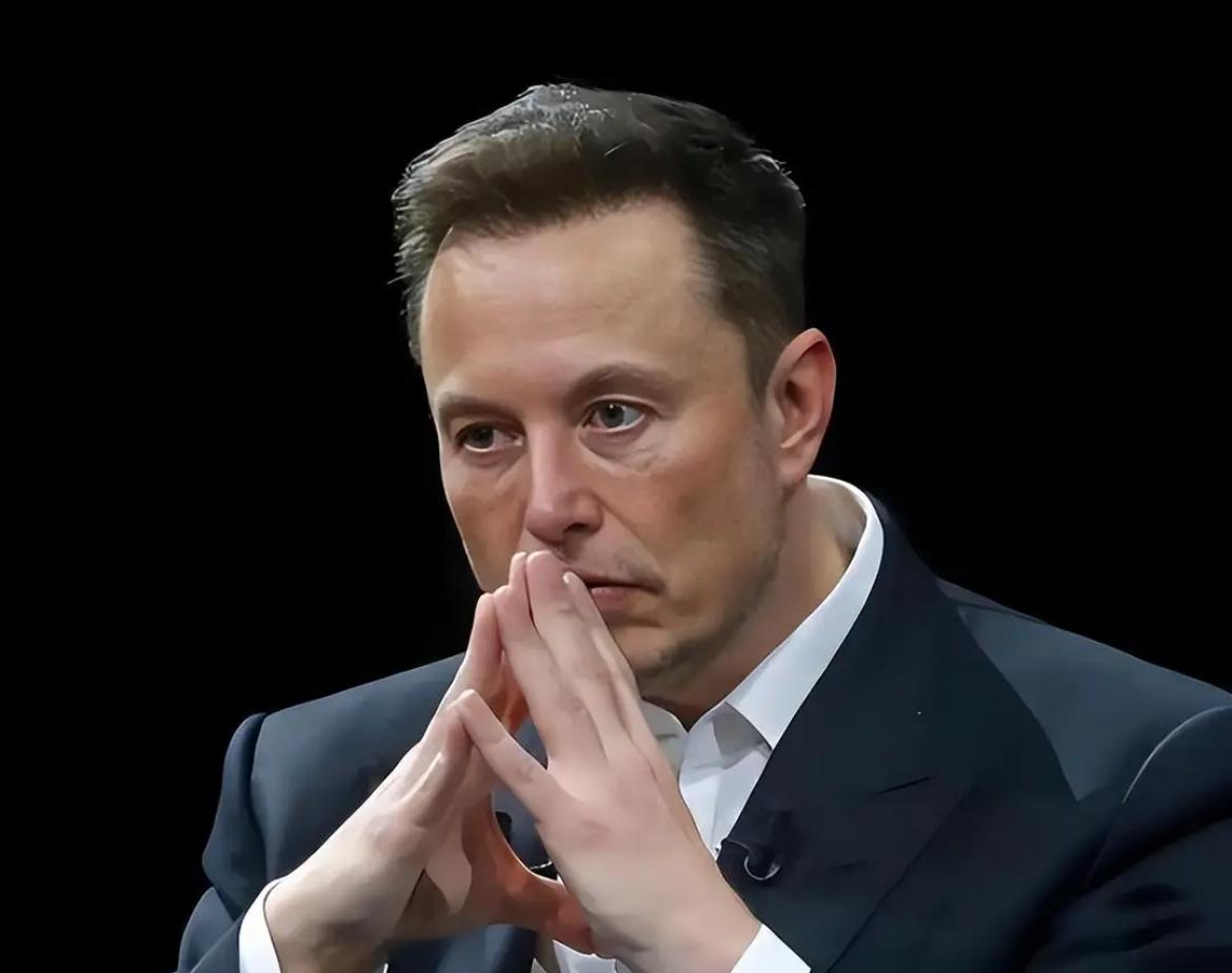 真被马斯克说中，全球争抢的不是芯片，而是中国20万一台的变压器

确实，马斯克在