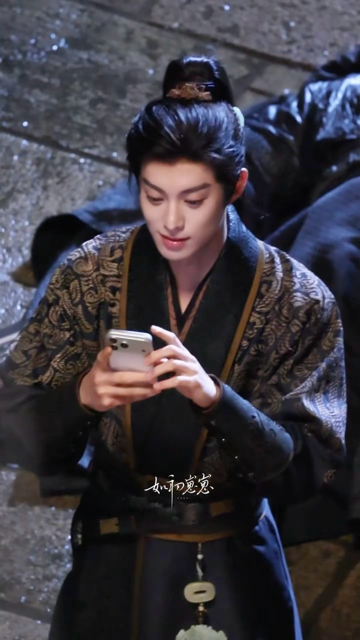 我不得劲！！！心理委员你快过来看看这个王鹤棣啊啊啊啊王鹤棣叫代拍出来一下王鹤棣和