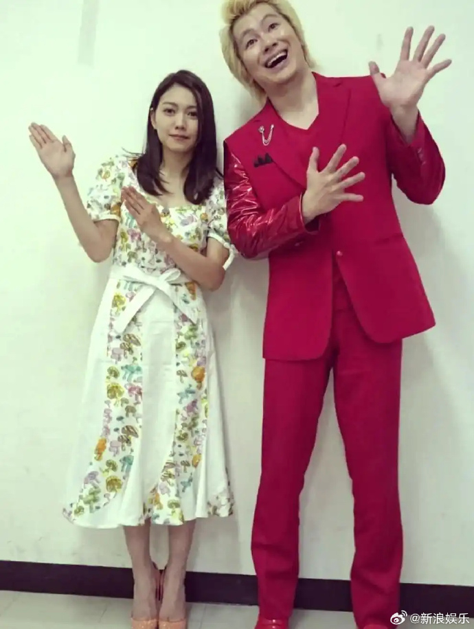 二阶堂富美最喜欢老公的脸二阶堂富美说老公的脸非常吸引人 近日在节目中，主持人问二