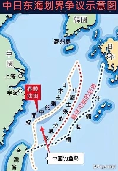 东海划线有鬼！

日本嚷嚷了这么多年的东海"中间线"，眼尖的人一瞅地图就发现问题