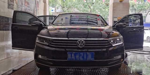 被动的大众，主动的迈腾：2.0T大动力，不靠情怀靠实力杀出重围