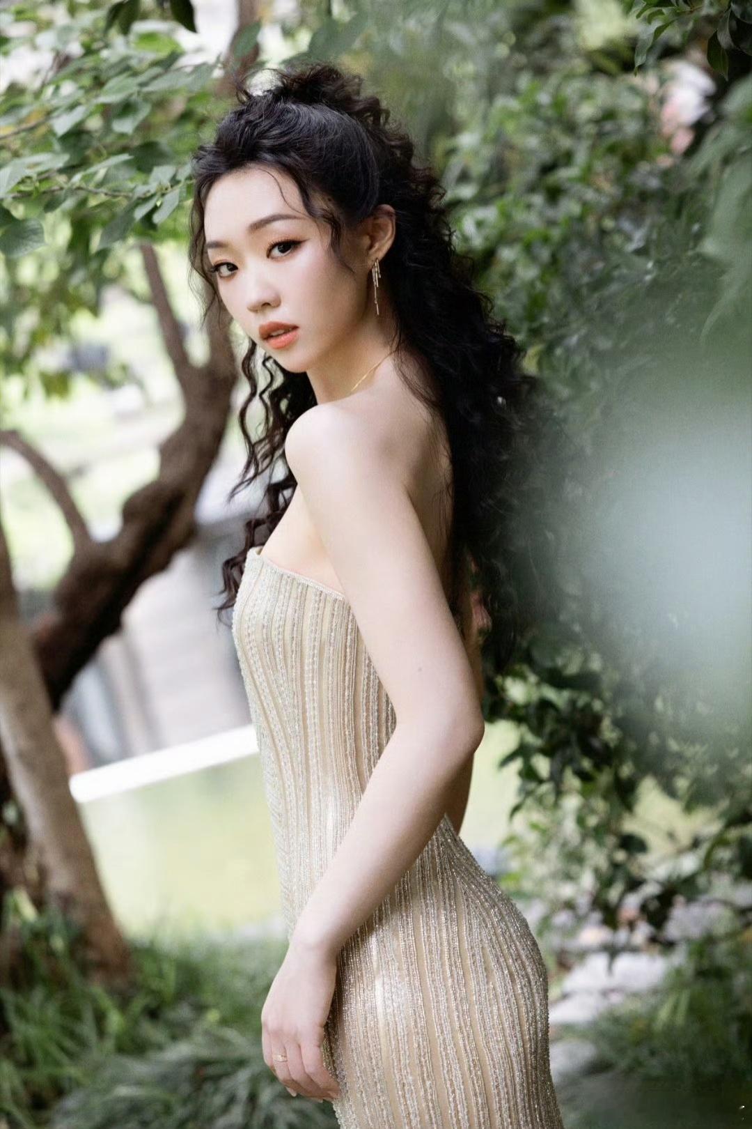 管乐离开王皓越来越好了 这几天看到一则网友辣评：管乐离开王皓之后越来越好了！仔细